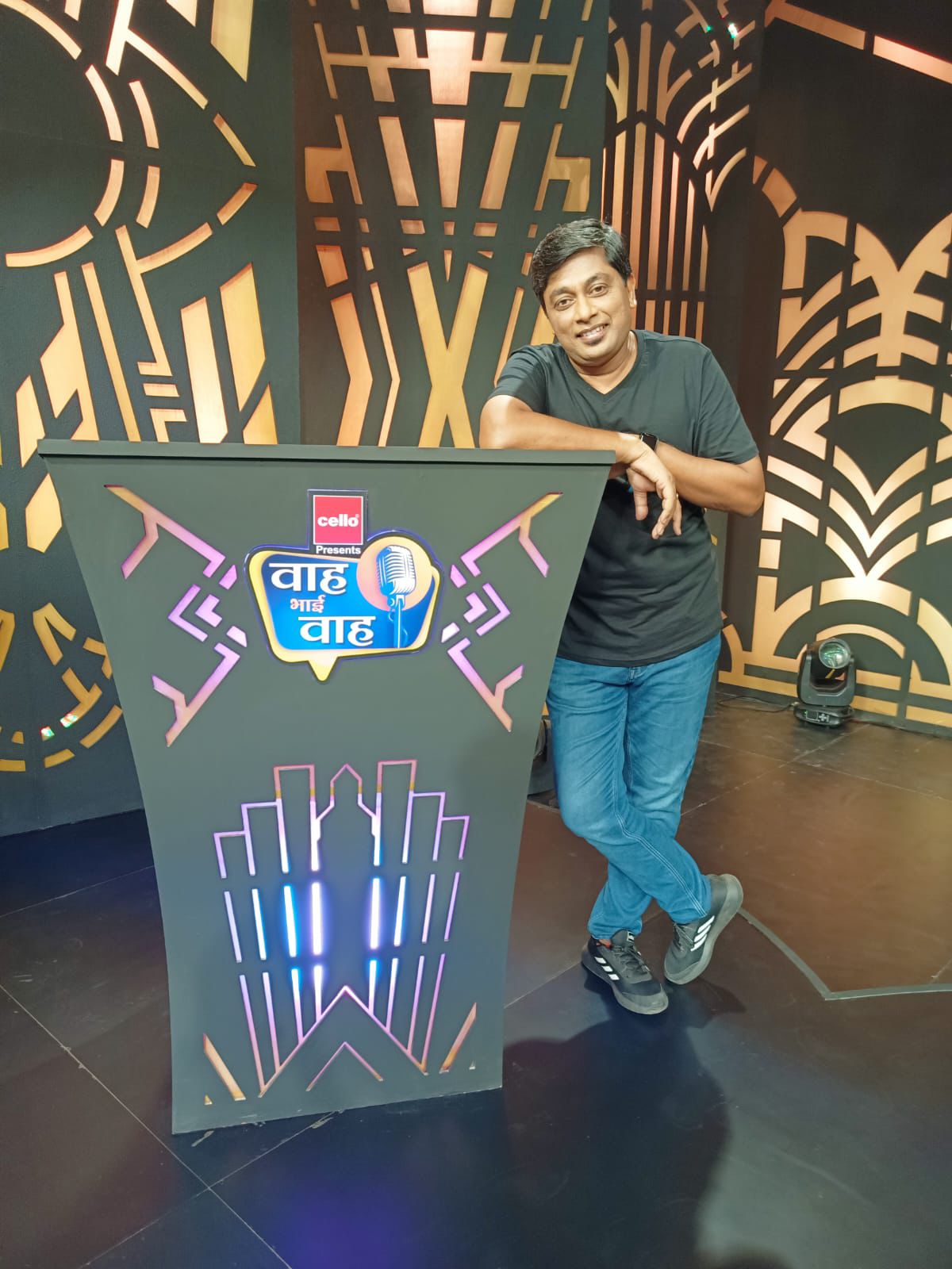 मुकेश गौतम जी का प्रदर्शन 3